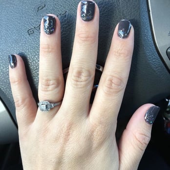 Unwine Nail Spa - Nails by Kimberly - Nail Salons Near Me - Virginia Beach, Virginia