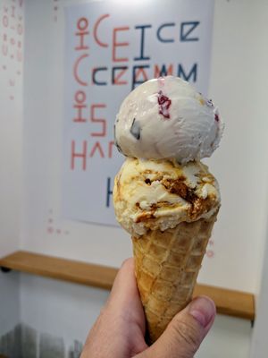 Milk & Froth Ice Cream by null