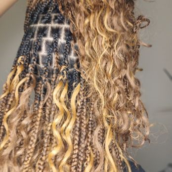 Level Up Motor Salon - #bohabraids - Hair Stylists Near Me - Clinton Township, Michigan Level Up Motor Salon - #bohabraids - Hair Stylists Near Me - Clinton Township, Michigan