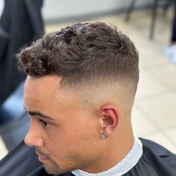 Pristine Barber Studio - Barbers Near Me - Minneapolis, Minnesota