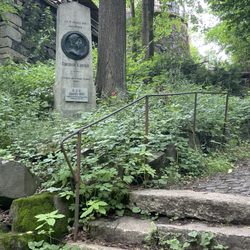 Burghotel Landeskrone - Denkmal