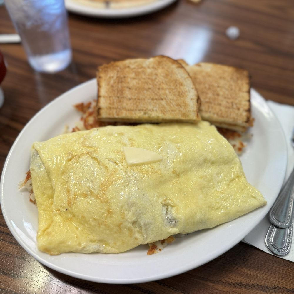Voula's Offshore Cafe - Mushroom with Swiss Cheese - Breakfast & Brunch Near Me - Seattle, Washington Voula's Offshore Cafe - Mushroom with Swiss Cheese - Breakfast & Brunch Near Me - Seattle, Washington