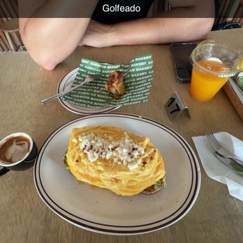 Caracas Bakery - Bakeries Near Me - Miami, Florida Caracas Bakery - Bakeries Near Me - Miami, Florida