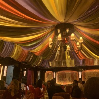 Le Cirque - Eating under the "Cirque-us" tent - French Near Me - Las Vegas, Nevada Le Cirque - Eating under the "Cirque-us" tent - French Near Me - Las Vegas, Nevada