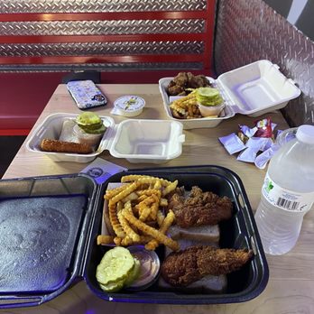 Dave's Hot Chicken - Chicken Shop Near Me - Framingham, Massachusetts Dave's Hot Chicken - Chicken Shop Near Me - Framingham, Massachusetts