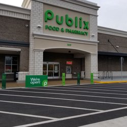 Publix Super Market - They are open and ready for business 7 days a week 7am - 10pm!