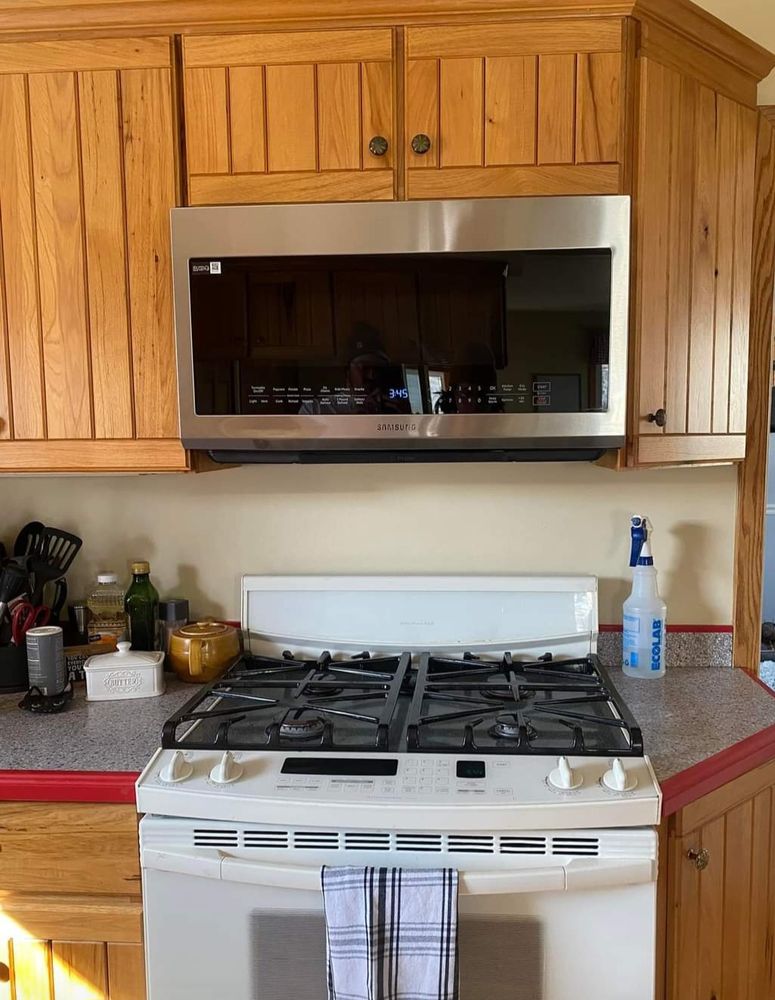 Slide of Chris Stewart Handyman