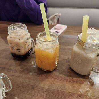 The Southern Kitchen - Juices and Smoothies - Breakfast & Brunch Near Me - Arlington Heights, Illinois The Southern Kitchen - Juices and Smoothies - Breakfast & Brunch Near Me - Arlington Heights, Illinois