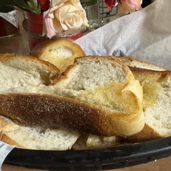 Brisas Del Caribe - Pon tostado con mantequilla (toasted bread w/ butter) - Dominican Near Me - Bronx, New York