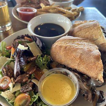 Airways Brewing - French dip with house salad - Breweries Near Me - Kent, Washington Airways Brewing - French dip with house salad - Breweries Near Me - Kent, Washington