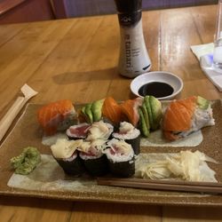 Sumo Sushi - Orange Dragon and Tuna Roll
