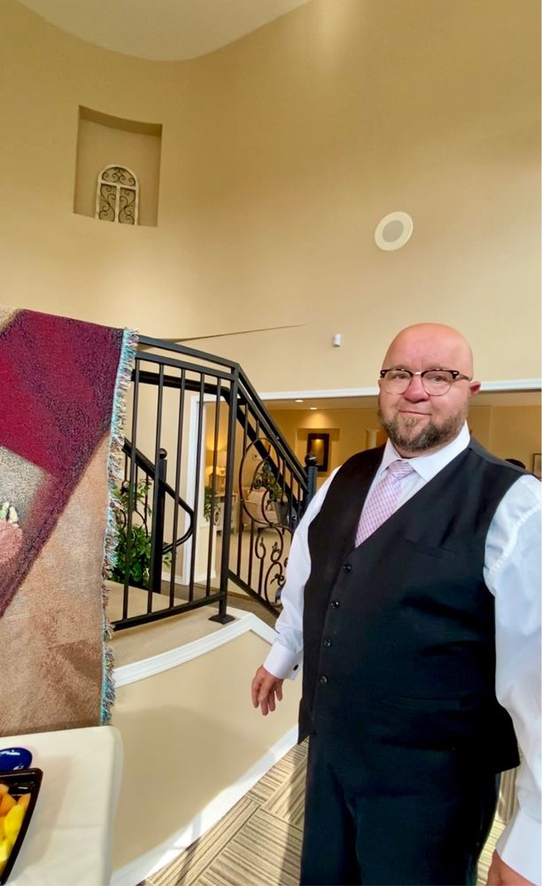 Edline-Yahn & Covington Funeral Chapel - veterans service organization in Kent, WA