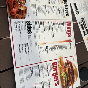 Buffalo Wild Wings - Dinner after the game and watching the game - Sports Bars Near Me - Gilbert, Arizona