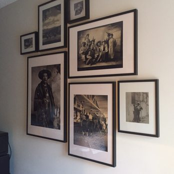 Sideways Inn - Fantastic artwork in the room - Hotels Near Me - Buellton, California Sideways Inn - Fantastic artwork in the room - Hotels Near Me - Buellton, California