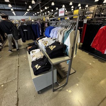 Adidas - Shoe Stores Near Me - Gilroy, California