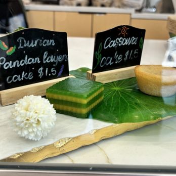 Bake & Che - Bakeries Near Me - Rosemead, California
