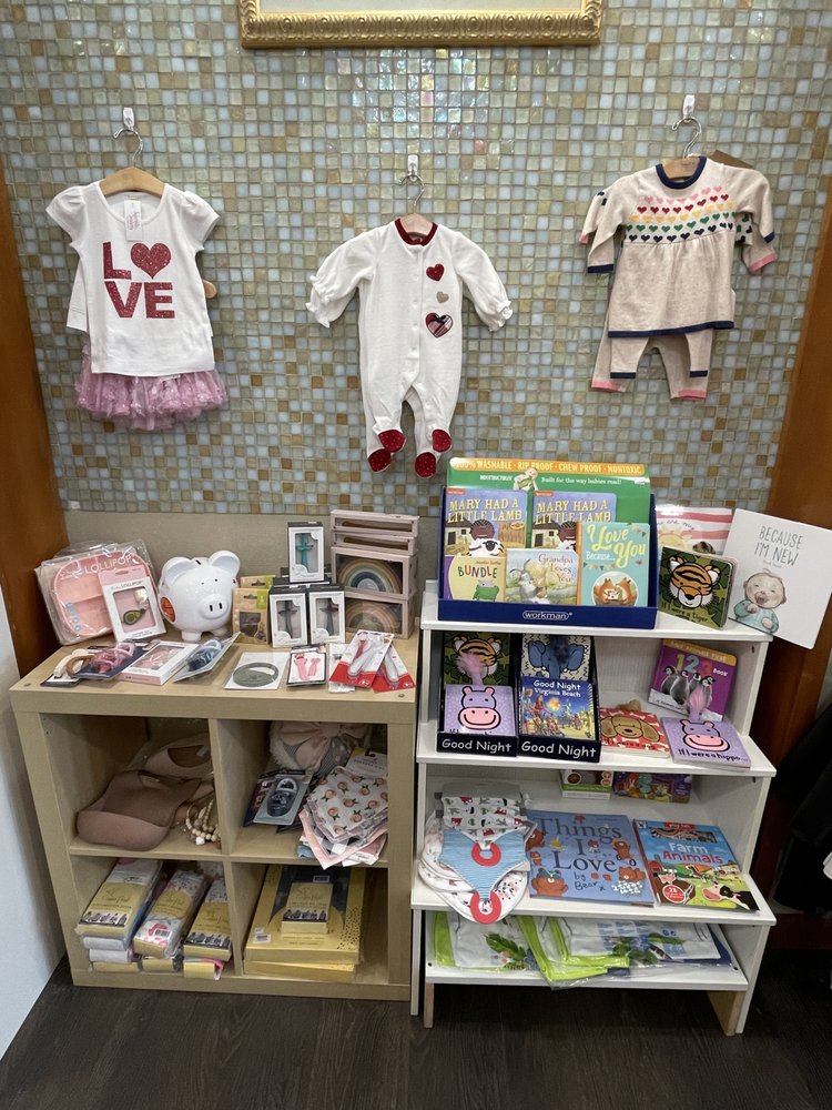 BAMBINI’S WORLD Updated August 2024 28 Photos 1589 N Main St