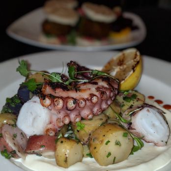 Avenue Kitchen & Bar - Appetizers - New American Near Me - Baltimore, Maryland Avenue Kitchen & Bar - Appetizers - New American Near Me - Baltimore, Maryland