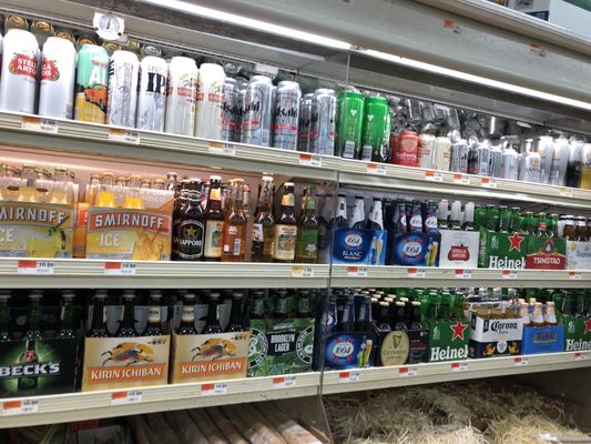 HL Supermarket by null