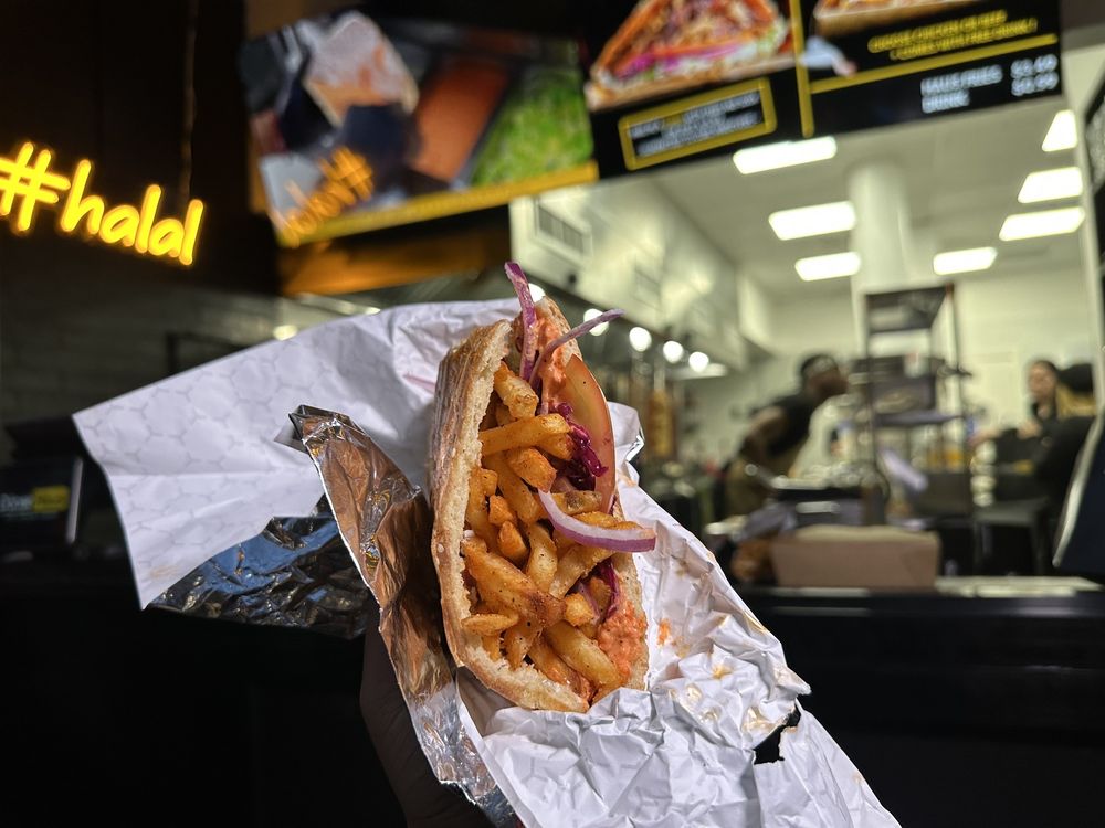 Sullivan's Falafel & Kebab / Döner Joint 301 Moved Permanently