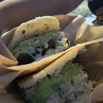 Sus Arepas - The original on top Reina in the bottom - Food Trucks Near Me - Los Angeles, California Sus Arepas - The original on top Reina in the bottom - Food Trucks Near Me - Los Angeles, California
