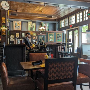 Cannon's Corner Irish Pub - A great atmosphere, pub with lots of dark wood and a great bar, lots of Irish memorabilia, great beer and usually no waiting! - Irish Pub Near Me - Dallas, Texas