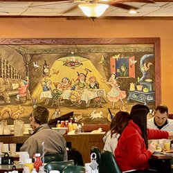 Seven Dwarfs Family Restaurant
