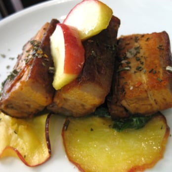 Enoteca Regionale Palatium - Pork with apples and spinach - Roman Near Me - Rome, RM Enoteca Regionale Palatium - Pork with apples and spinach - Roman Near Me - Rome, RM