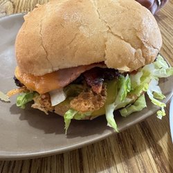Seven Sisters Motel & Restaurant - Motel burger