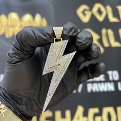 Port Charlotte Gold and Pawn - We make custom Diamond jewelry. Prices starting at only $2999