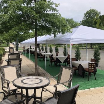 Cafe Figaro & Pizza - Outdoor seating for covid for the fancier side (Figaro 3 Ristorante Italiano) - Italian Near Me - Basking Ridge, New Jersey