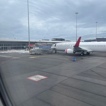 Gold Coast Airport - Airport - Visitor Centers Near Me - Bilinga, QLD