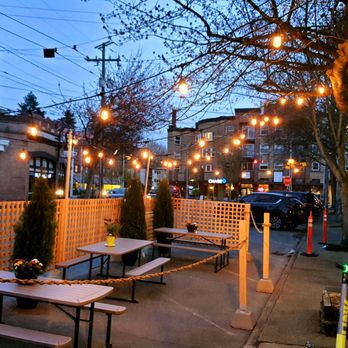 Domani Pizzeria and Restaurant - Pizza Near Me - Seattle, Washington Domani Pizzeria and Restaurant - Pizza Near Me - Seattle, Washington