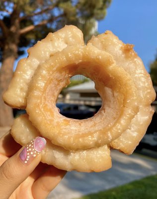 Ronald's Donuts by null