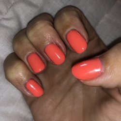 Nifty Nail - More polish left on the other thumb, too.
