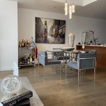 The Bravern - Dining - Apartments Near Me - Bellevue, Washington The Bravern - Dining - Apartments Near Me - Bellevue, Washington