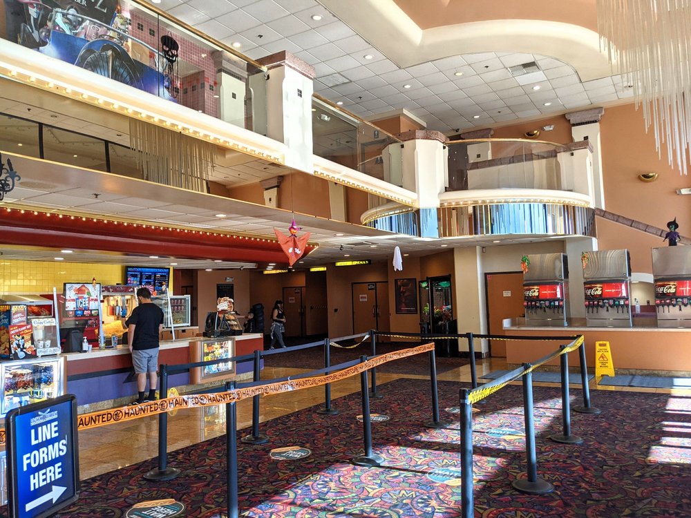 REGENCY TOWNGATE 8 40 Photos & 123 Reviews Cinema 12625 Frederick