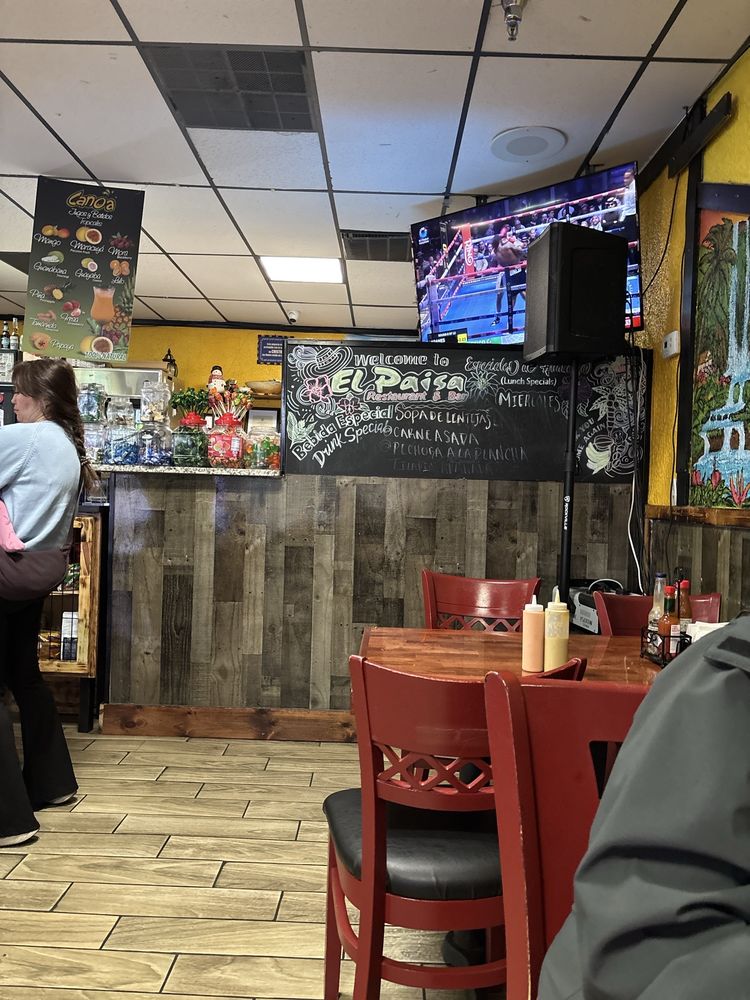 El Paisa Colombian Restaurant