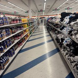 Dollar Pack - Clean and organized aisle