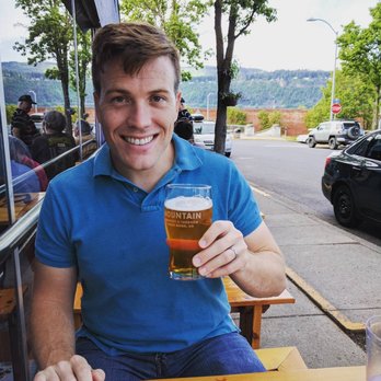 Double Mountain - Good beer and great view. - Breweries Near Me - Hood River, Oregon