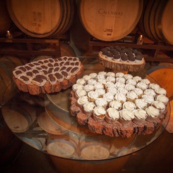 Bocakes - Bakeries Near Me - Temecula, California