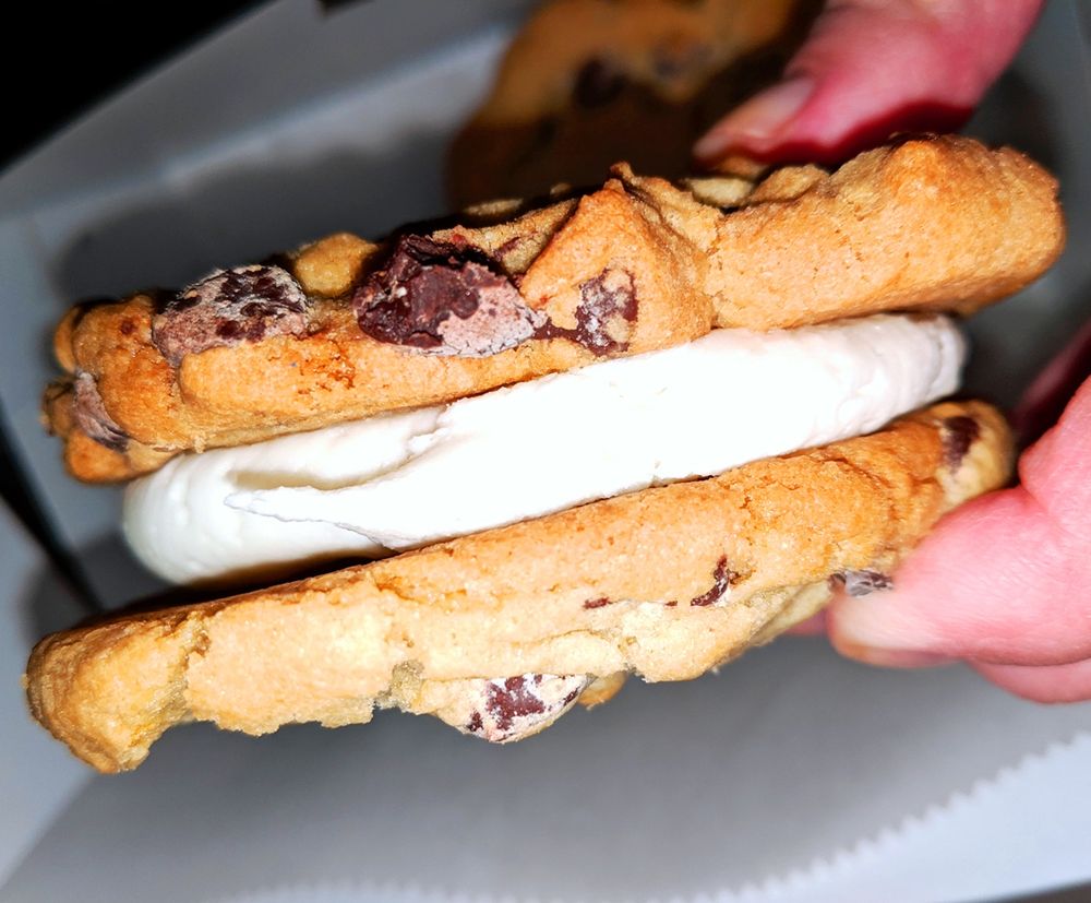 TWO SWEET BOUTIQUE 141 Photos & 35 Reviews 1526 Hurffville Rd