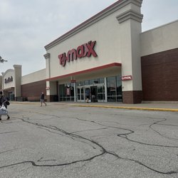 TJ Maxx & HomeGoods
