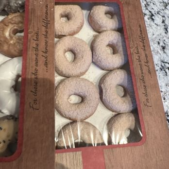 Rise'n Roll Bakery - Crack - Bakeries Near Me - Fishers, Indiana