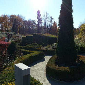 Edwards Gardens - Parks Near Me - North York, Ontario Edwards Gardens - Parks Near Me - North York, Ontario