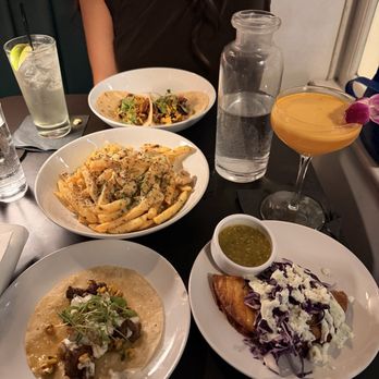 The Overland - Cocktail Bars Near Me - Redlands, California