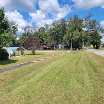 Sub Shopper Lawn care - Lawn Services Near Me - West Columbia, South Carolina Sub Shopper Lawn care - Lawn Services Near Me - West Columbia, South Carolina