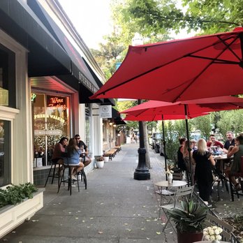 Stephen & Walker - On the patio - Wine Tasting Room Near Me - Healdsburg, California