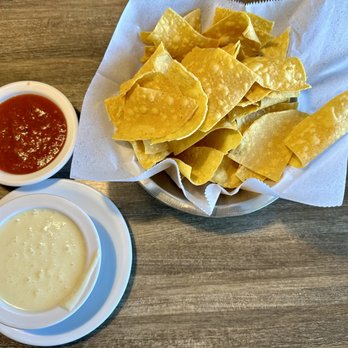 El Paso Mexican Grill - Salsa, queso, and tortilla chips - Mexican Near Me - Triadelphia, West Virginia El Paso Mexican Grill - Salsa, queso, and tortilla chips - Mexican Near Me - Triadelphia, West Virginia