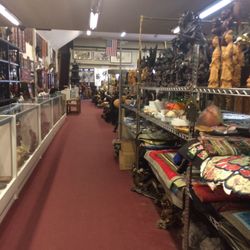 Olde Peking Antiques - Fabulous shop